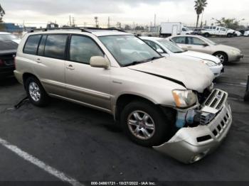  Salvage Toyota Highlander