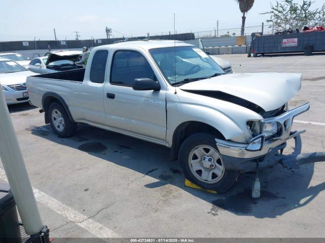  Salvage Toyota Tacoma