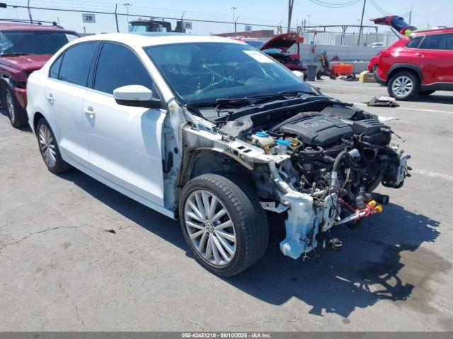  Salvage Volkswagen Jetta