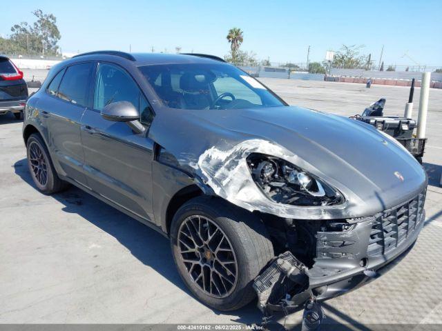  Salvage Porsche Macan