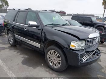  Salvage Lincoln Navigator