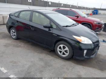  Salvage Toyota Prius
