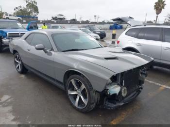  Salvage Dodge Challenger