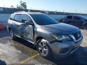  Salvage Nissan Pathfinder