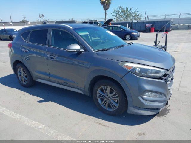  Salvage Hyundai TUCSON