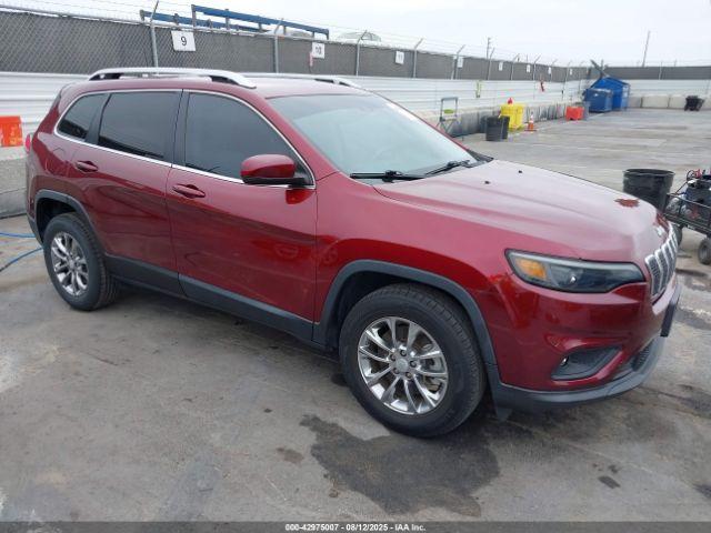  Salvage Jeep Cherokee