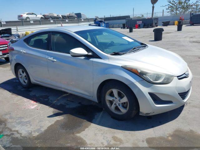  Salvage Hyundai ELANTRA