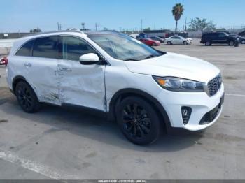  Salvage Kia Sorento