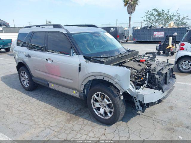  Salvage Ford Bronco