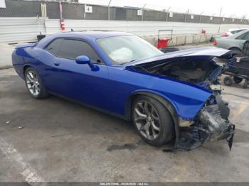  Salvage Dodge Challenger