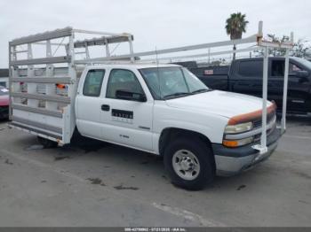  Salvage Chevrolet Silverado 2500