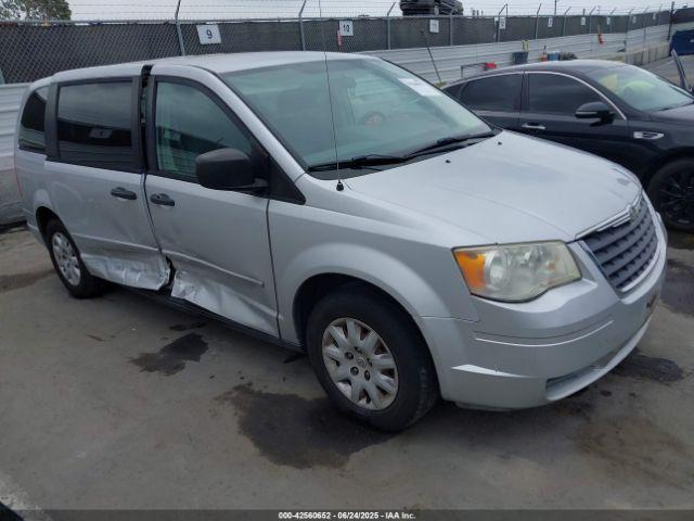  Salvage Chrysler Town & Country