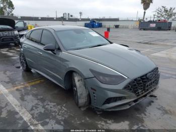  Salvage Hyundai SONATA