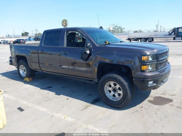  Salvage Chevrolet Silverado 1500