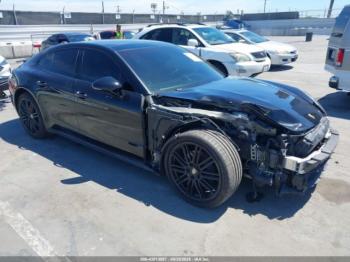  Salvage Porsche Panamera
