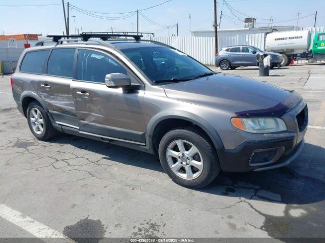  Salvage Volvo XC70