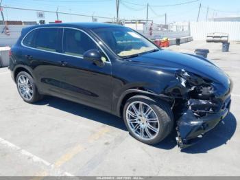  Salvage Porsche Cayenne