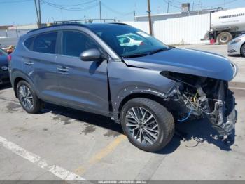  Salvage Hyundai TUCSON