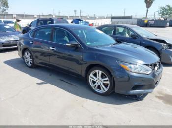  Salvage Nissan Altima