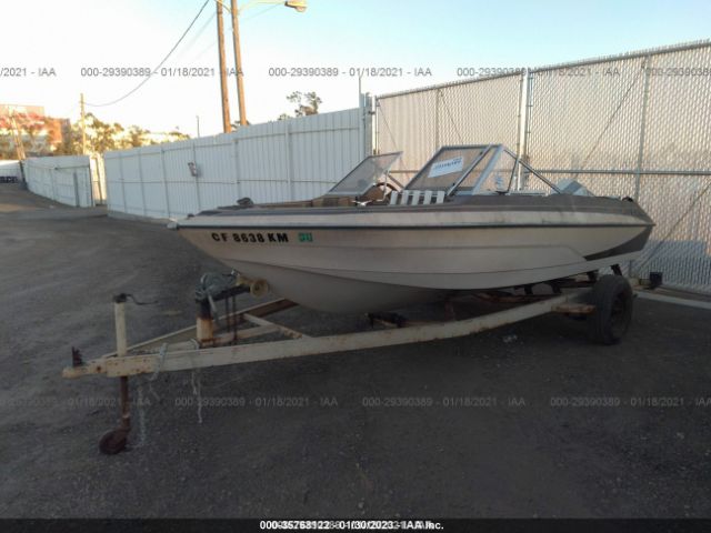 Glastron 17 Boat Image 5