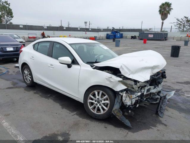  Salvage Mazda Mazda3