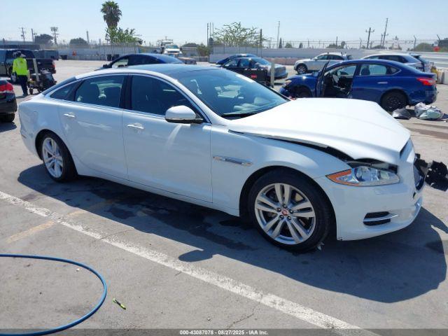  Salvage Jaguar XJ
