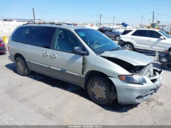  Salvage Dodge Grand Caravan