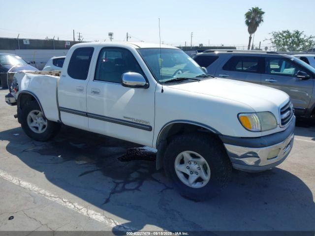  Salvage Toyota Tundra