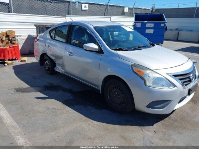 Salvage Nissan Versa
