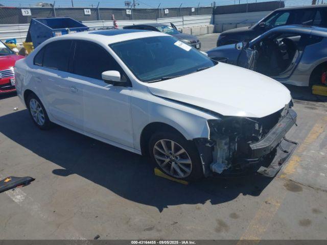  Salvage Volkswagen Jetta