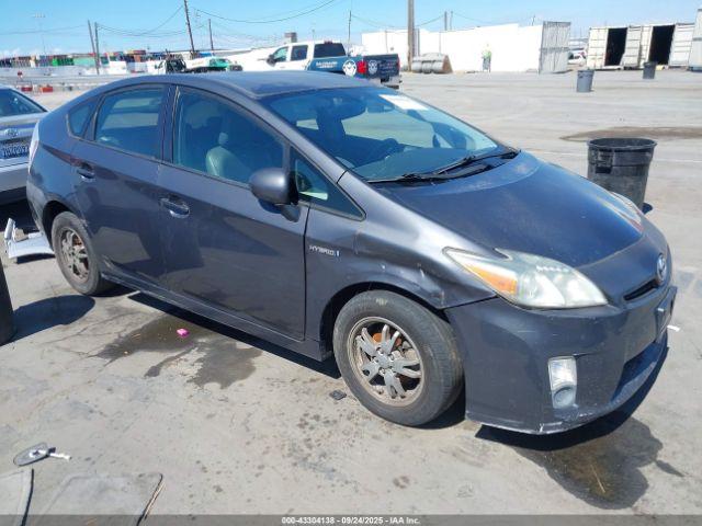  Salvage Toyota Prius