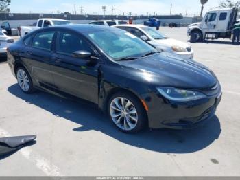  Salvage Chrysler 200