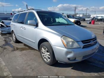  Salvage Kia Sedona