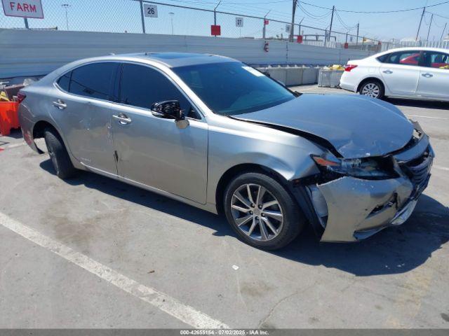  Salvage Lexus Es
