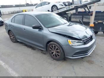  Salvage Volkswagen Jetta