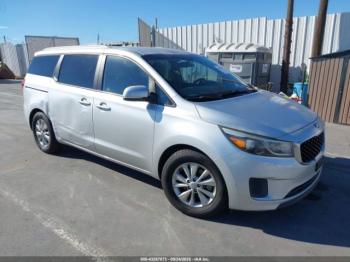  Salvage Kia Sedona
