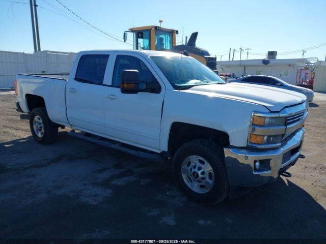  Salvage Chevrolet Silverado 2500