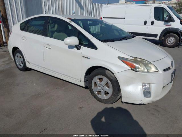  Salvage Toyota Prius