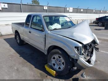  Salvage Toyota Tacoma