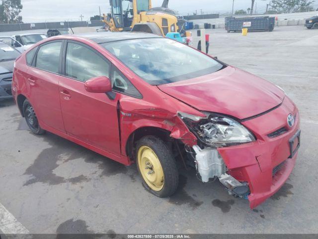  Salvage Toyota Prius