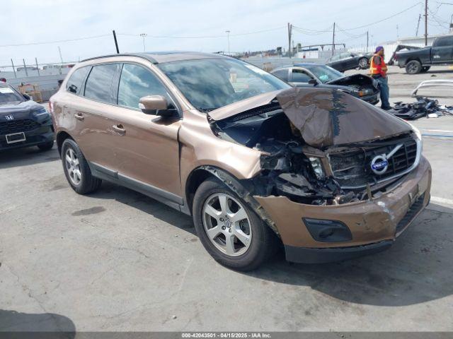  Salvage Volvo XC60