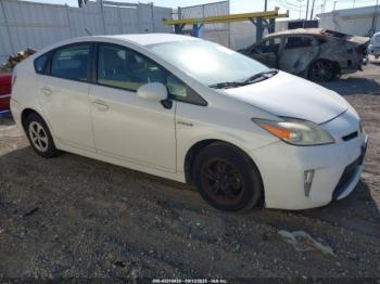  Salvage Toyota Prius