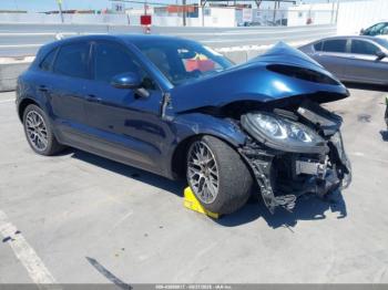  Salvage Porsche Macan
