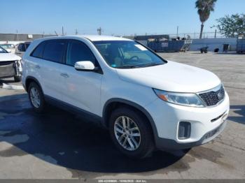  Salvage Kia Sorento