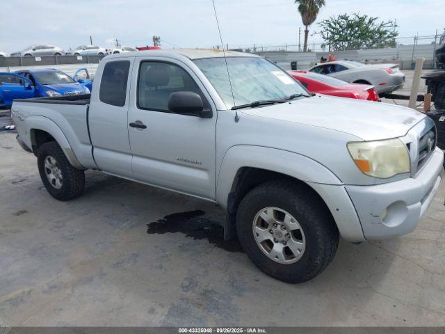  Salvage Toyota Tacoma