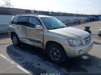  Salvage Toyota Highlander