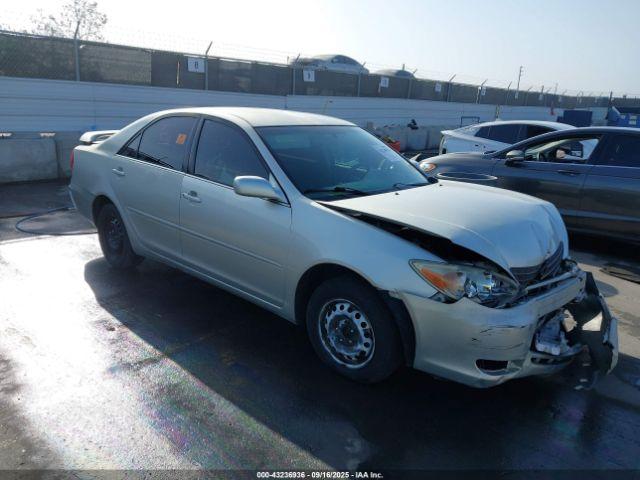  Salvage Toyota Camry