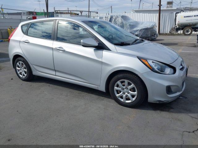  Salvage Hyundai ACCENT
