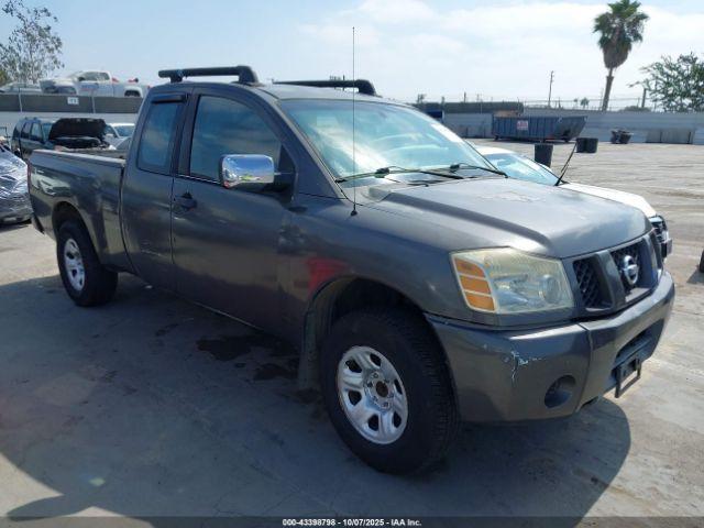  Salvage Nissan Titan