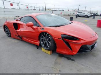  Salvage McLaren Artura